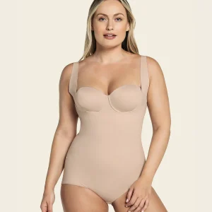 Body faja moldeador de aspecto invisible en glúteos