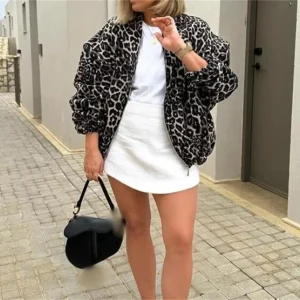 Chaqueta Bomber para Mujer con Estampado de Leopardo y Cremallera Frontal