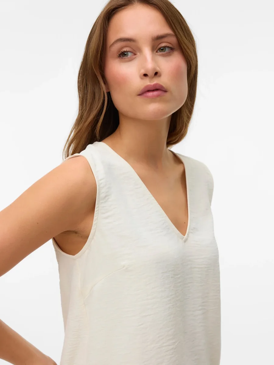 Top cuello pico de Vero Moda - Imagen 5